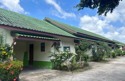 Hat Yai House | เดอะกรีนฟอเรสท์ รีสอร์ท