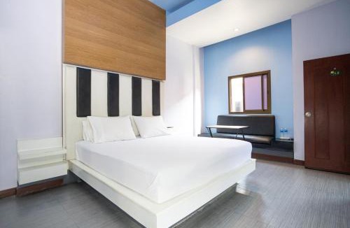 Chonburi Hotel | โรงแรมบ้านสวนรีสอร์ท ชลบุรี