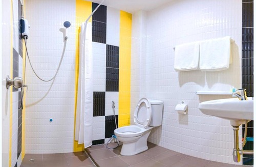 Khlung Hotel | โรงแรมแอมไอม่อน - Am Amoonds Hotel