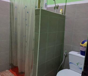 Sado Phong Hotel | ไร่ภูจำปา