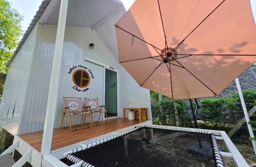 Kaeng Khoi House | ไวท์ เฮ้าท์ แคมป์ ชะอม