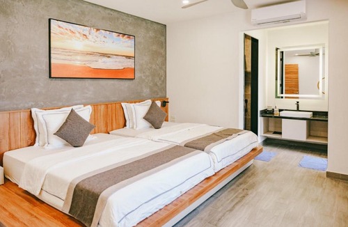 Phuoc Thuan Apartment | 04-Biệt thự cao cấp Hồ Tràm-3PN 4 giường lớn, Hồ bơi to,BBQ, cầu ra ngắm biển