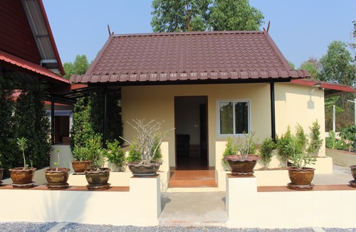 Chiang Wang Hotel | 1 Bedroom Pool Villa Tropical Fruit Garden Fast Wifi Smart Tv