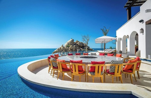 Pedregal Villa | 10BR Beachfront Estate fully staffed!