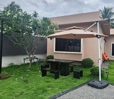 Hang Dong Apartment | 185 HomeStay Chiangmai 185 โฮมสเตย์ เชียงใหม่