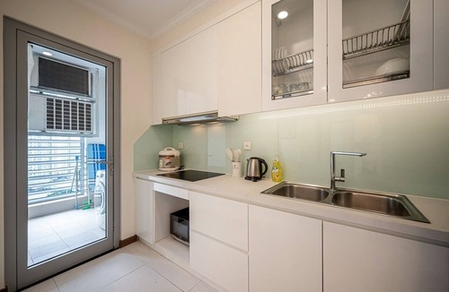 Hang Xanh Apartment | 2 Bedroom Apartment- Vinhomes Landmark 81