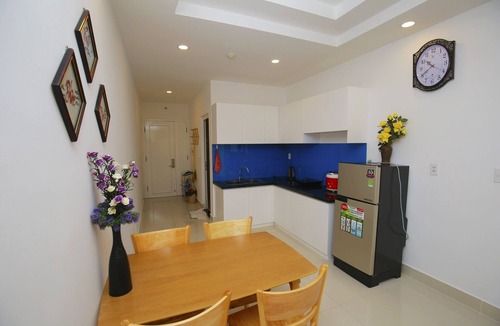 Thang Tam Apartment | 2 bedrooms Melody Apartment (A5-8)