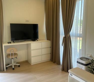 Saen Saep House | 20 Tree Ville