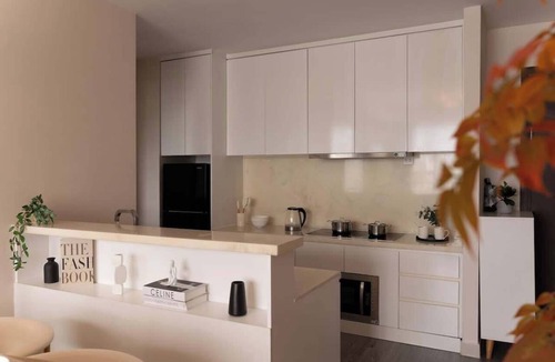 Bach Dang Riverside Apartment | 2BR | 2BA CityView High Floor Near District1