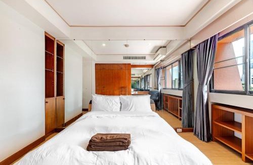 Ratchaprasong Apartment | 2BR Duplex in central Chitlom