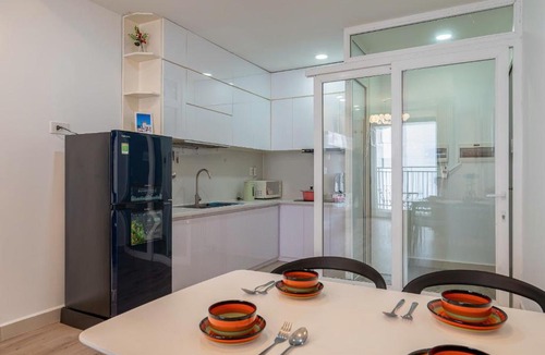 Bach Dang Riverside Apartment | 2br-High Floor-River View-Hana Apart
