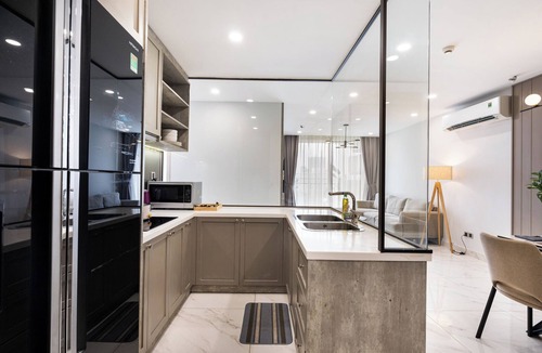 Phu My Hung Apartment | 2BR Luxury in District 7