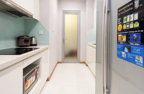 Hang Xanh Condo | 3-bedroom condo in superb Thành phố Hồ Chí Minh with AC