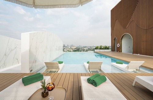 Ekkamai Condo | 35 SQM/Sukhumvit 71/Monthly