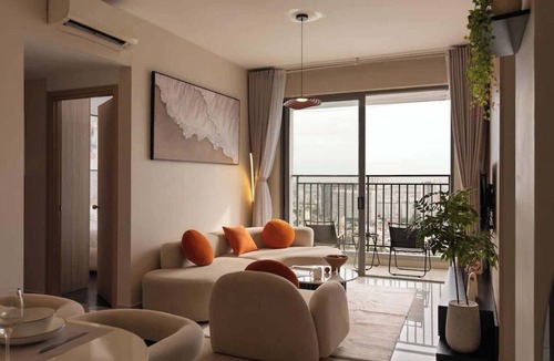 Bach Dang Riverside Apartment | 3BR | 2BA Near D1 River View Dryer HighFLR