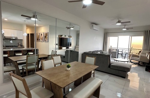 Constitucion Condo | 3BR Oceanview Penthouse, AC, Sleep 8, Gated, Pool, Playground, BBQ, Security24-7