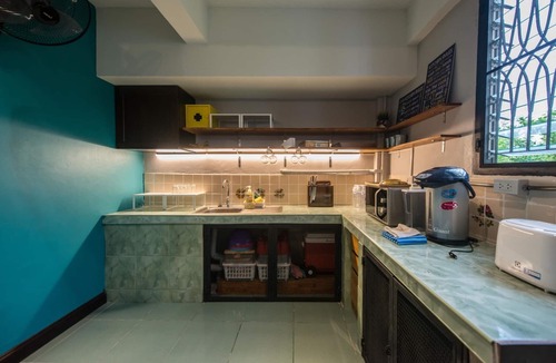 Lat Yao Hostel | 4Share Hostel - Adults Only