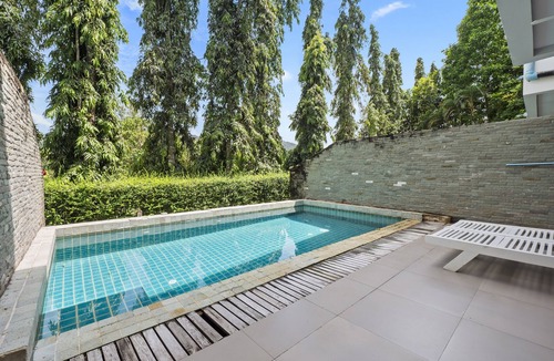 Kathu House | 5 bed/bath villa for 14 guests, private pool, 7kms to Patong beach.