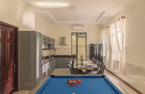 Thu Thiem Villa | 5-Bedroom Villa with En-suite Bathrooms for 10 Guests in Thu Duc City Center