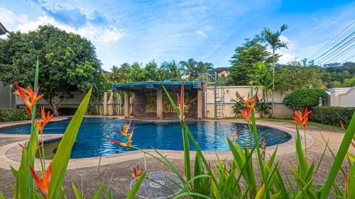 Kathu Villa | 7 Bedroom Pool Villa in Kathu (SV1)