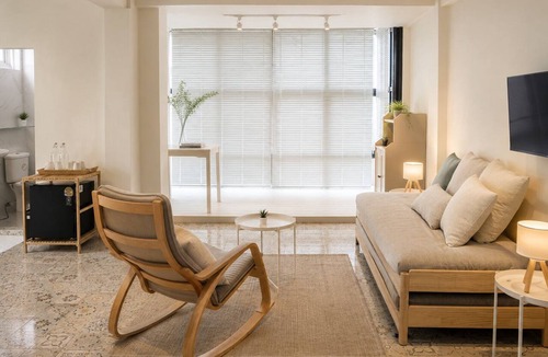 Khlong Chaokhunsing Apartment | 95 Lodge