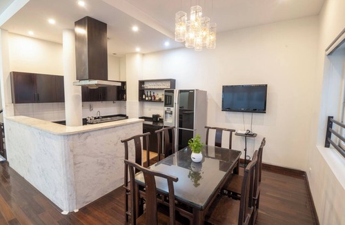 Quang An House | A cozy villa just 3-minute from West Lake, Ha Noi.