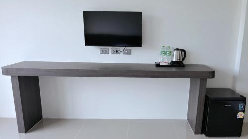 Si Sunthon Apartment | A House Thalang เอ เฮ้าส์ ถลาง