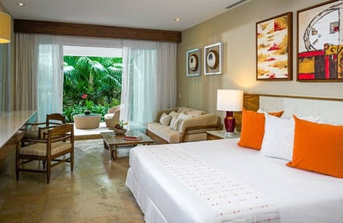 Villa Juarez Hotel | A Luxurious, 5-Star 2 Bedroom Suite w/a Large Balcony and Ensuite Pool