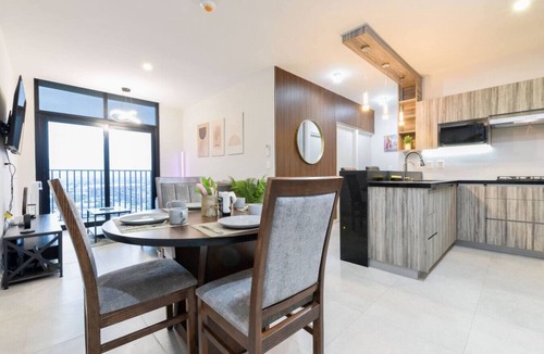 Monterrey Apartment | ¡A pasos de Fundidora! Wifi + Cajón | 2BR2br 6ppl