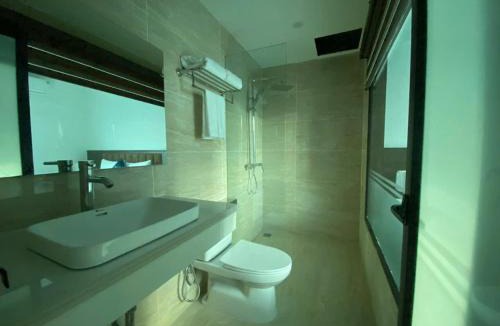 Gia Lam Hotel | A3villa Hotel