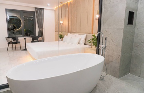 Nhat Tan Hotel | A89 West Lake Hotel