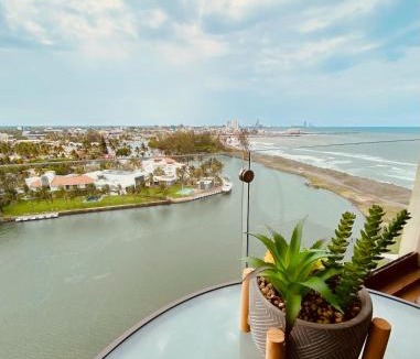 Boca del Rio Apartment | Acogedor con 2Tvs 3 albercas, gym y ludoteca en Piso 10