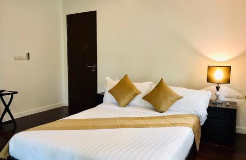Sai Thai Villa | Amatapura Beachfront Villa 14, SHA Certified