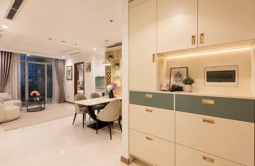 Hang Xanh Condo | Amazing 3-bedroom condo with AC in vibrant Thành phố Hồ Chí Minh