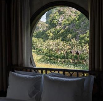 Hoa Lu Resort | An Hideaway Resort