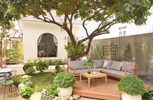 Pleiku Hotel | An Home - Garden Homestay