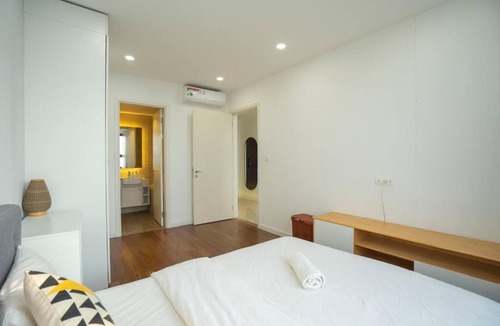Trung Hoa Nhan Chinh Apartment | Anstay Chạm Vào Tầng Lầu 2 Ngủ D'capital Hà Nội.