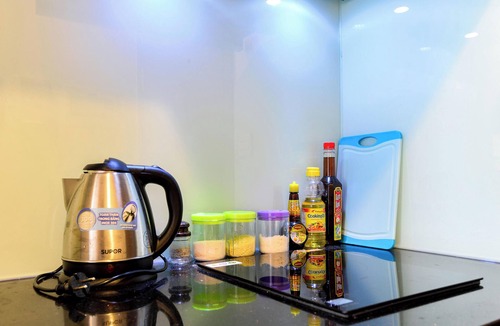 Bach Dang Riverside Apartment | Apartment Pool Infinity View HCM