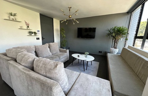 Zamora de Hidalgo Apartment | AR Suites 2: La Calzada