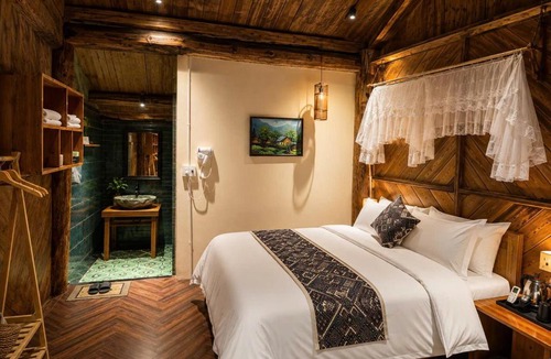 Dong Van House | Aria Home