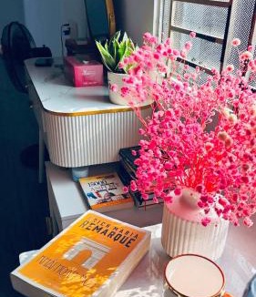 Binh Thanh Apartment | Bơ Homestay Train View Balcony Binh Thanh Room 108