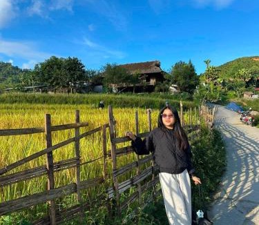 Bac Ha Cabin | Bản Liền Homestay Vàng A Bình