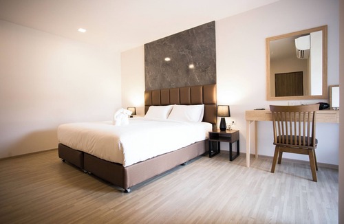 Don Hua Lo Hotel | B2 Amata Nakorn Premier Hotel