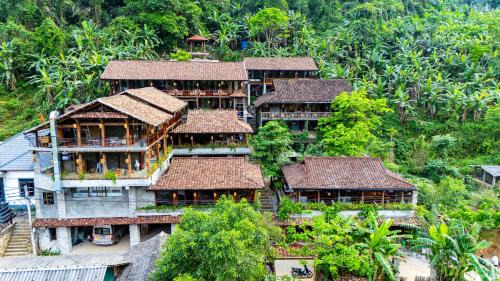 Nam Mau Hotel | Ba Be Jungle Houses