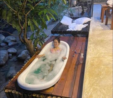Ron Phibun Resort | Baanmon Camping บ้านม่อนแค้มปิ้ง ร่อนพิบูลย์ นครศรีธรรมราช