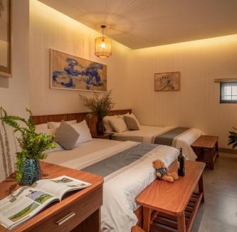 Dong Hoa House | Ban Mai Village