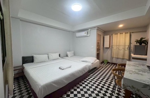 Dok Mai Hotel | Bangna Suvarnabhumi Guest House