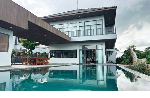 Bao Loc Villa | BB HOUSE BẢO LỘC - VILLA CÓ HỒ CÁ KOI, HỒ BƠI VÔ CỰC NGẮM MÂY NGÀN