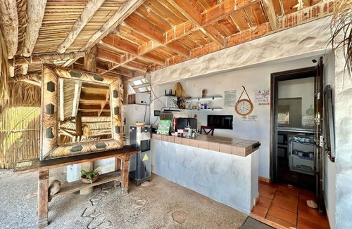 Elota Apartment | Beachfront Perfect Getaway By Partner Host