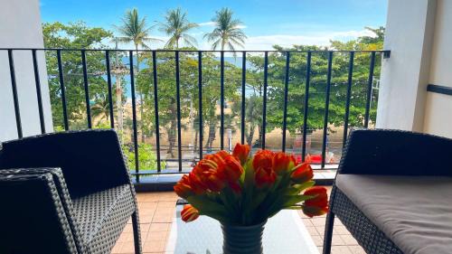 Na Kluea Hotel | Beach Gallery House